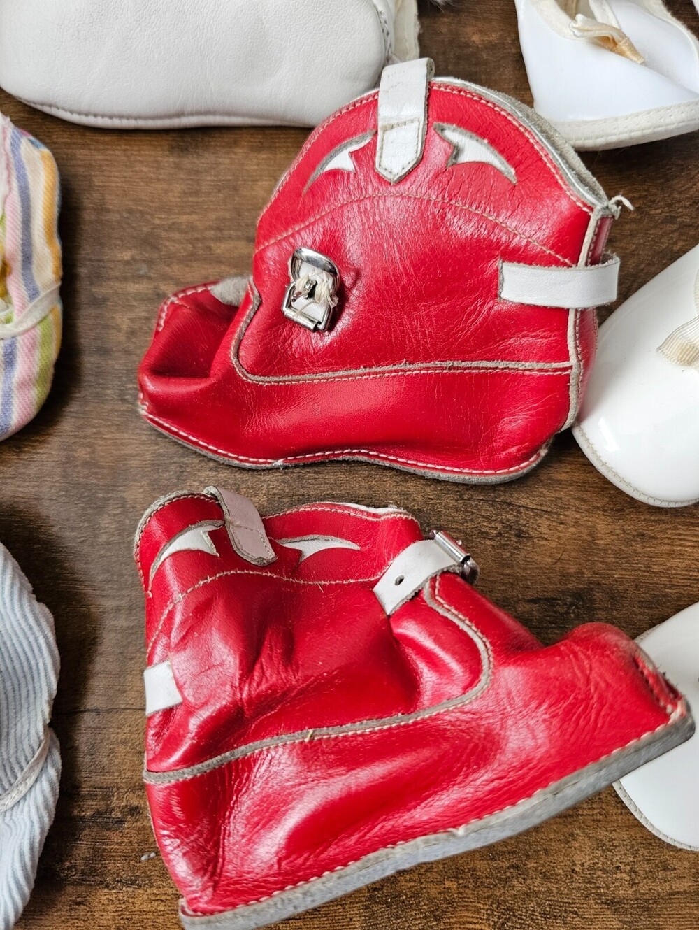 Lot of 6 Pairs of Vintage 1970s Baby Infant Size Shoes Leather Cotton Formal - Picture 4 of 5